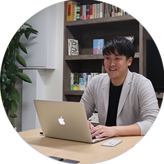 Webデザイナー大阪花子さん